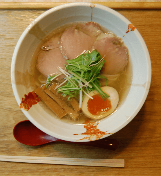 四条烏丸より徒歩5分！元フレンチシェフが作る麺とアラカルトがあるお店です♪